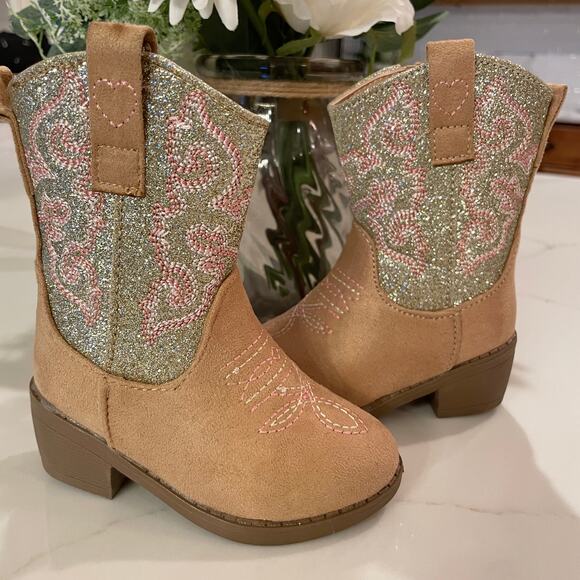 Toddler Girl First Step Tan Cowgirl Boots - Size 4 - Picture 1 of 7